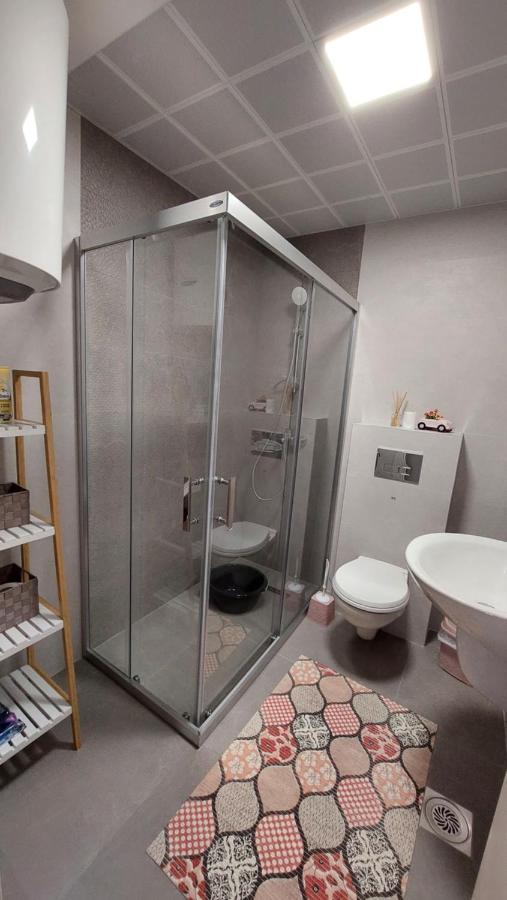 J&J Apartment Skopje Zewnętrze zdjęcie