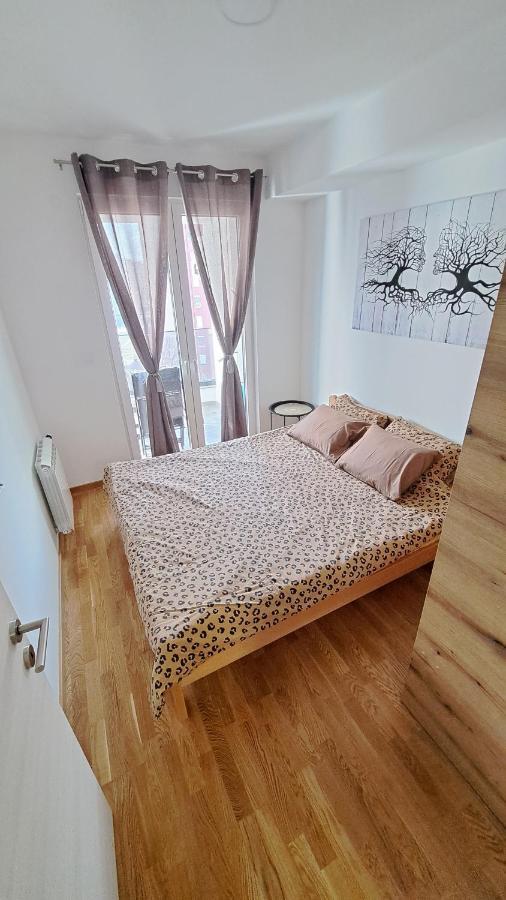 J&J Apartment Skopje Zewnętrze zdjęcie