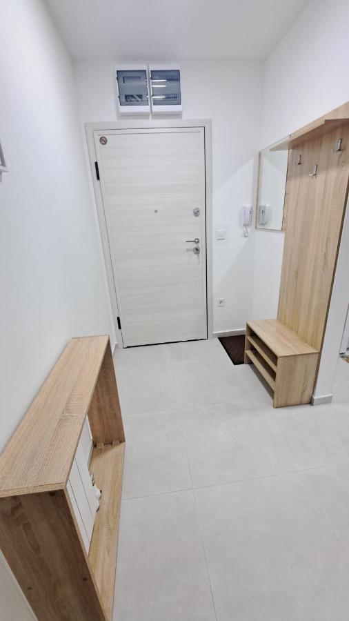J&J Apartment Skopje Zewnętrze zdjęcie
